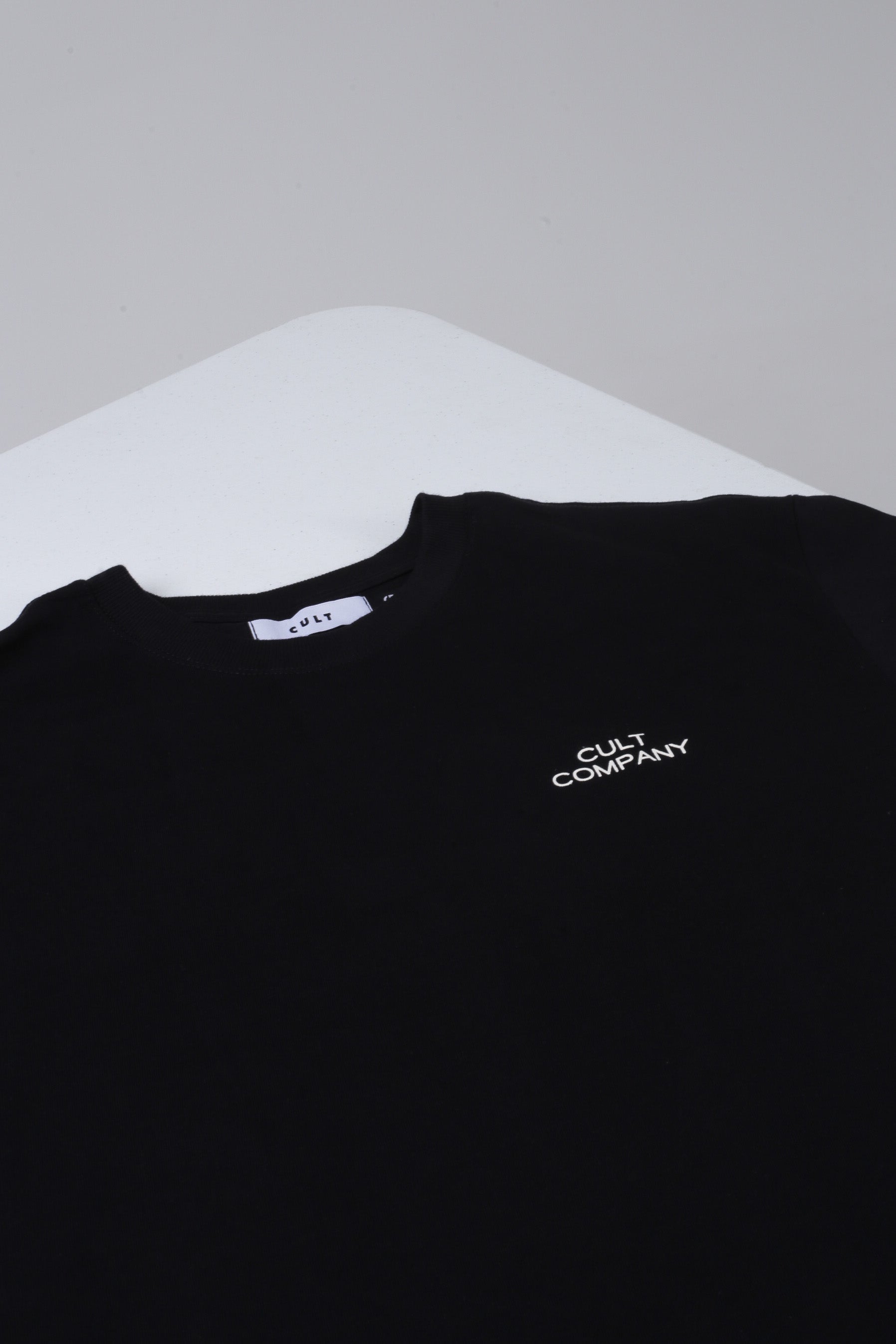 "STRIVE TO CONNECT" TEE